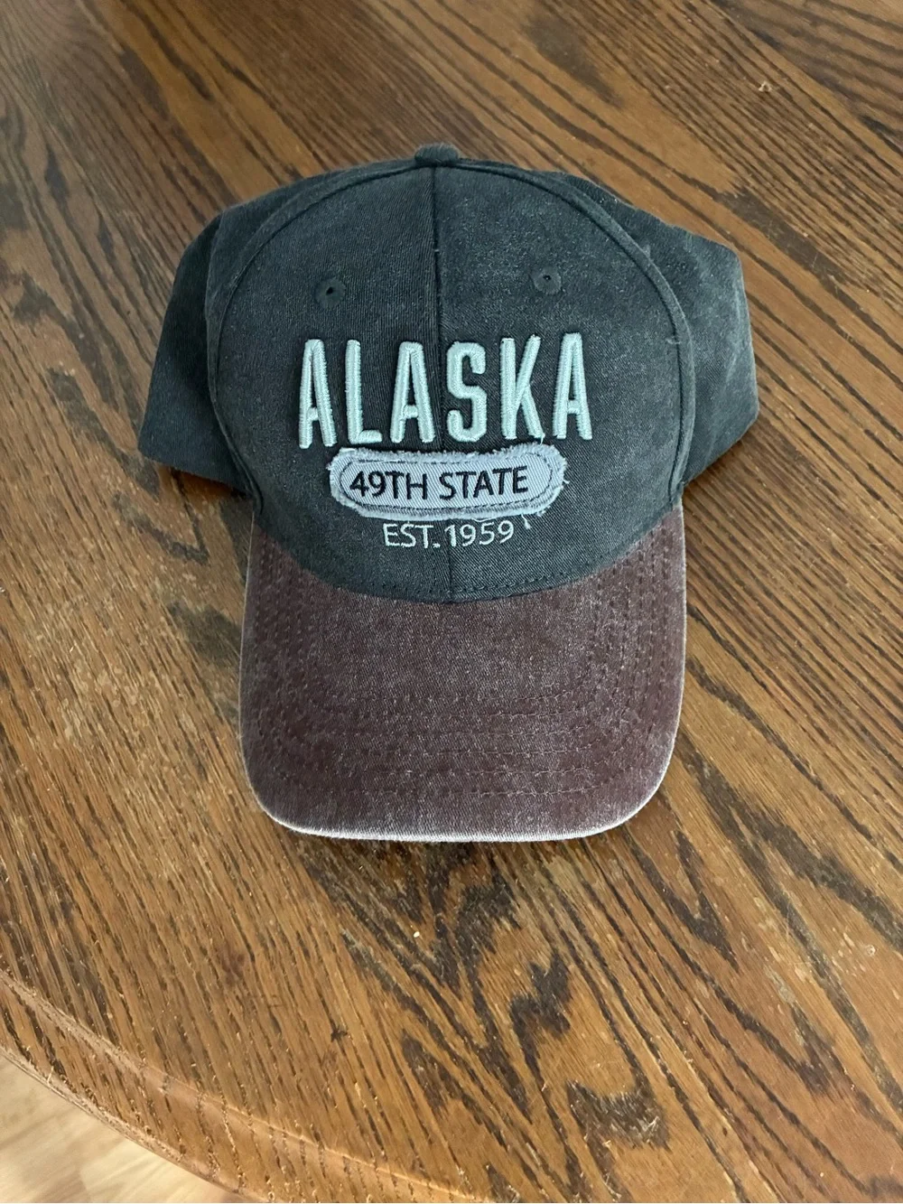 ALASKA Embroidered 49th State Baseball Cap - Black & Brown